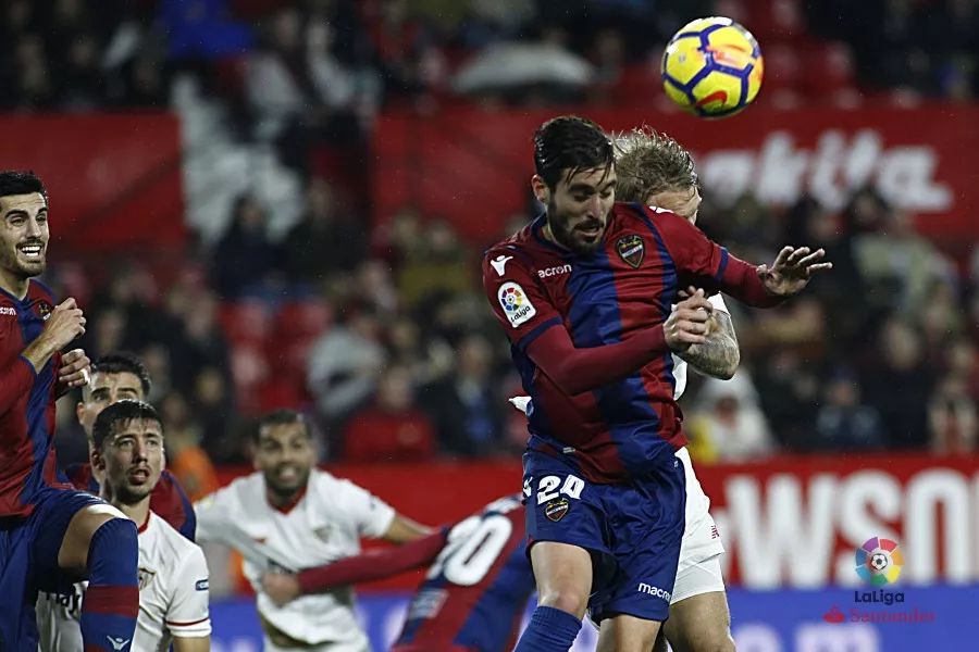 关于赫塔菲主场大胜莱加内斯，稳固积分榜位置的信息