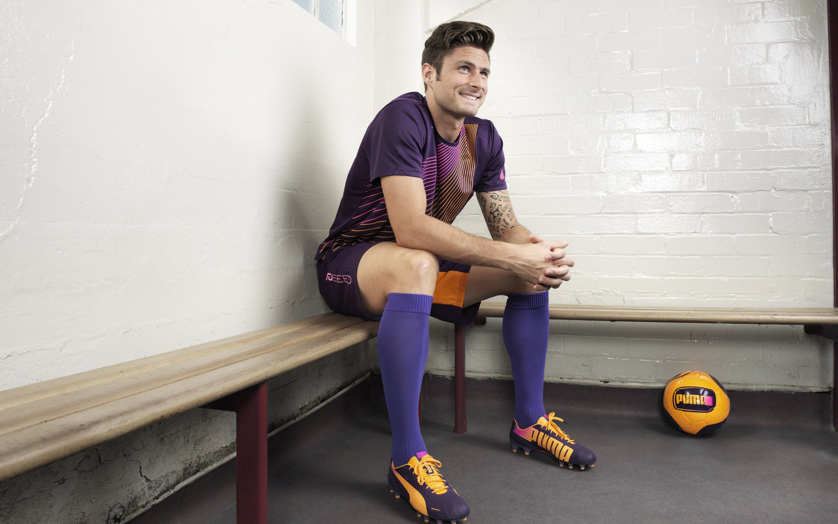 三笘薰的魔法时刻，厄瓜多尔如何收割波兰，亚洲之光成为关键先生