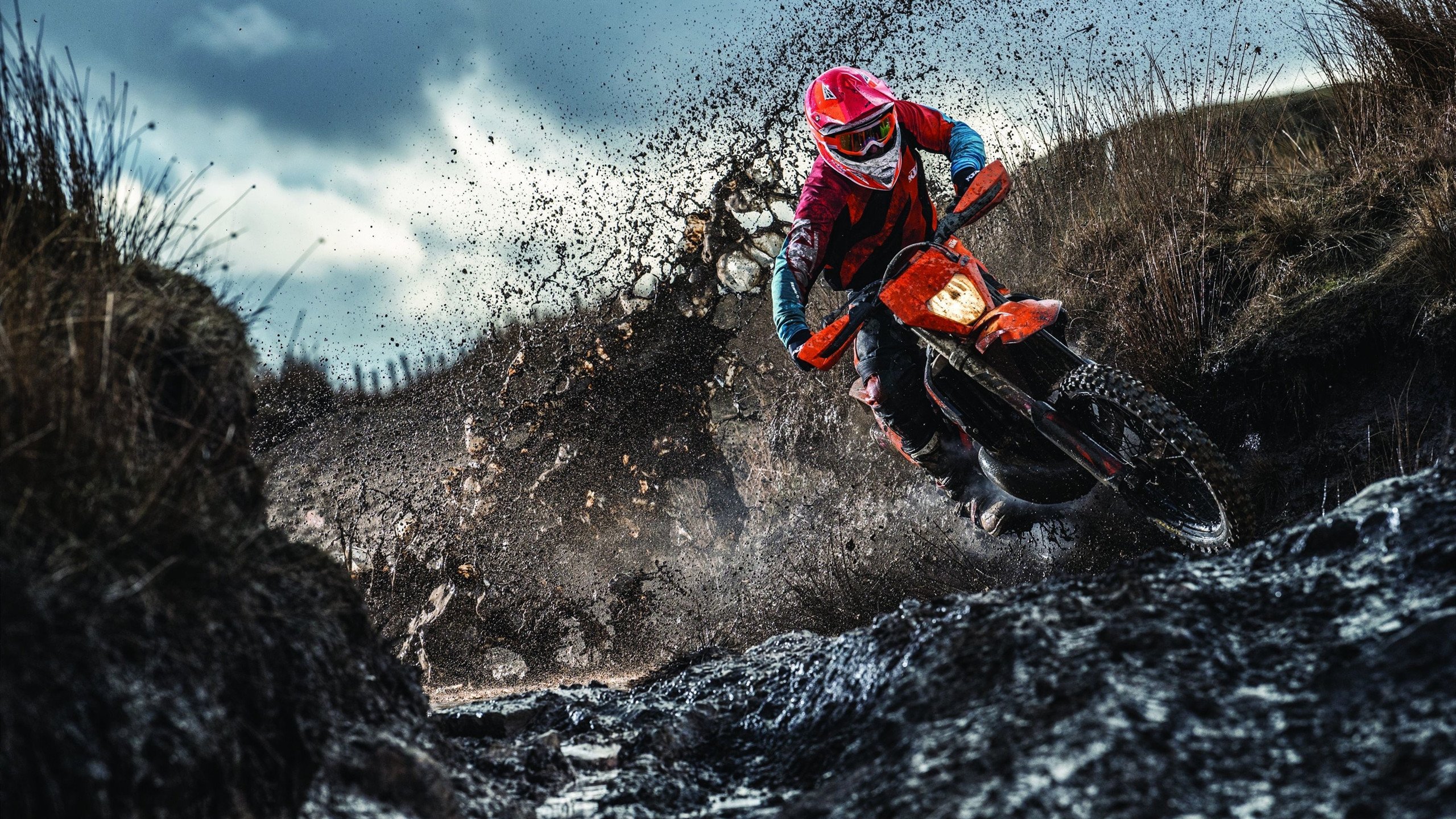 北欧风暴席卷波斯湾,卡马文加掌控全场,芬兰决胜时刻绝杀伊拉克